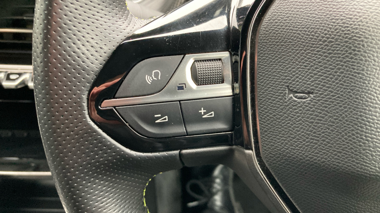 Peugeot 208 1.2 PureTech 100 GT Line 5dr Petrol Hatchback